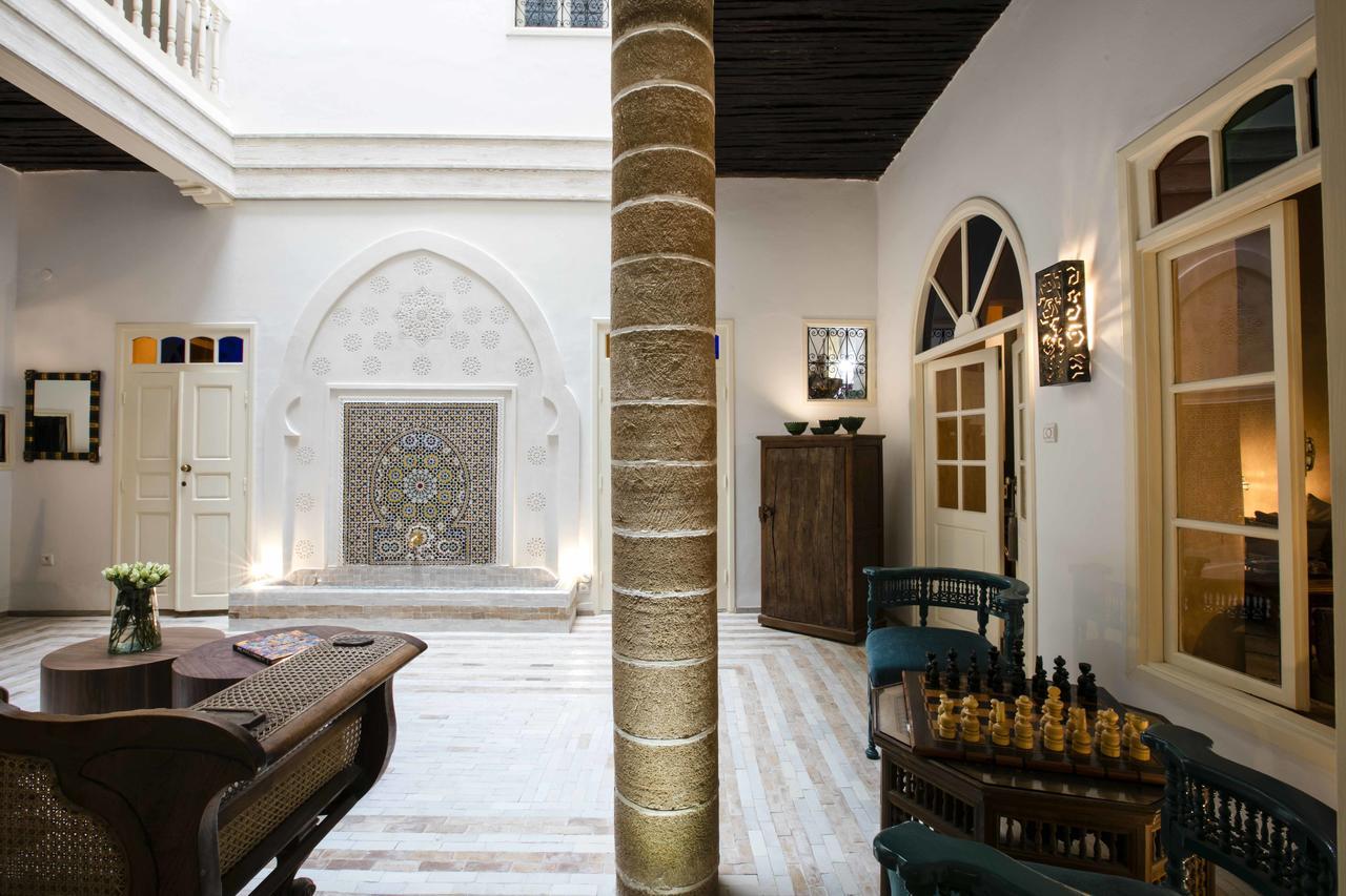 Riad Emotion As-Sawíra Exteriér fotografie