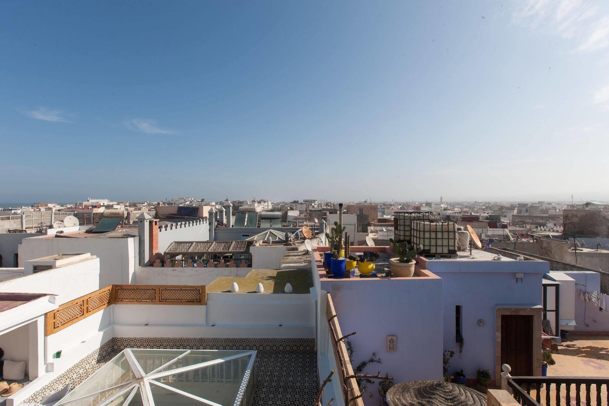 Riad Emotion As-Sawíra Exteriér fotografie